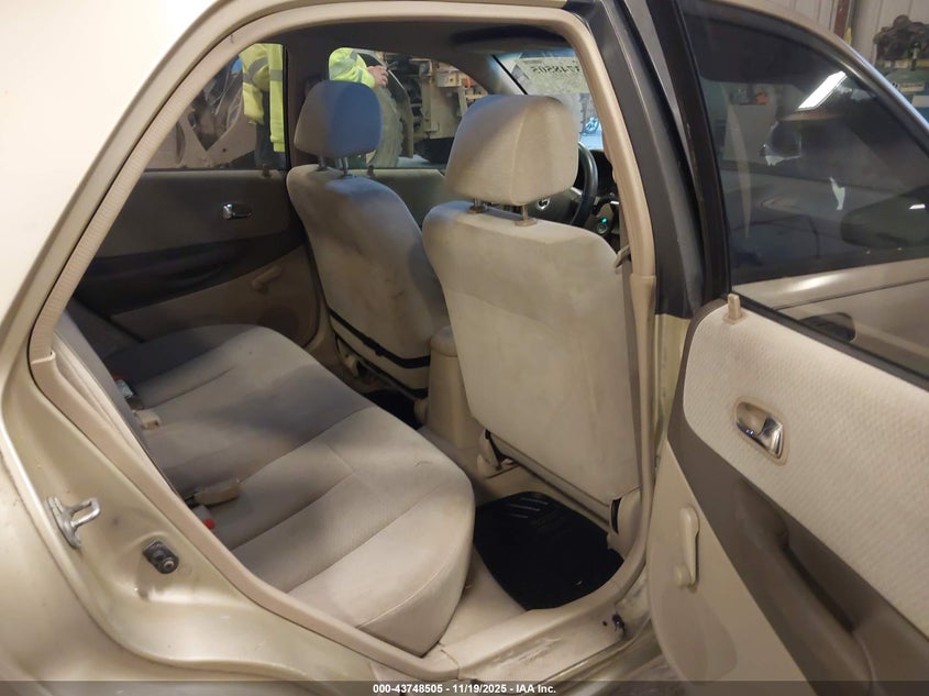 2001 Mazda Protege Dx/Lx VIN: JM1BJ222810401314 Lot: 43748505