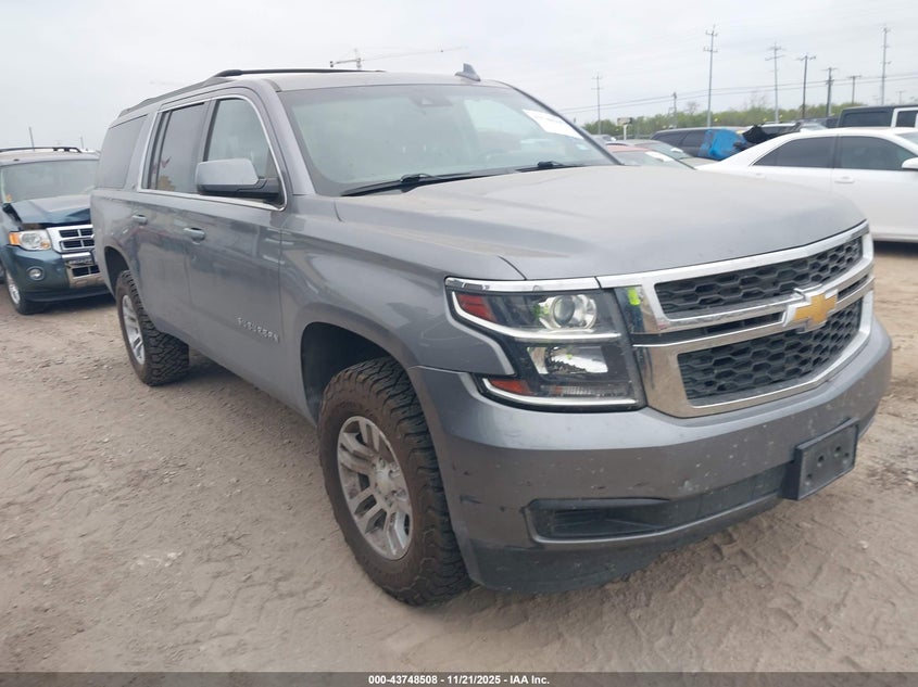 CHEVROLET SUBURBAN LT
