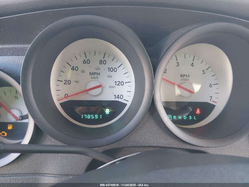 2007 Dodge Charger VIN: 2B3KA43R87H723173 Lot: 43748516