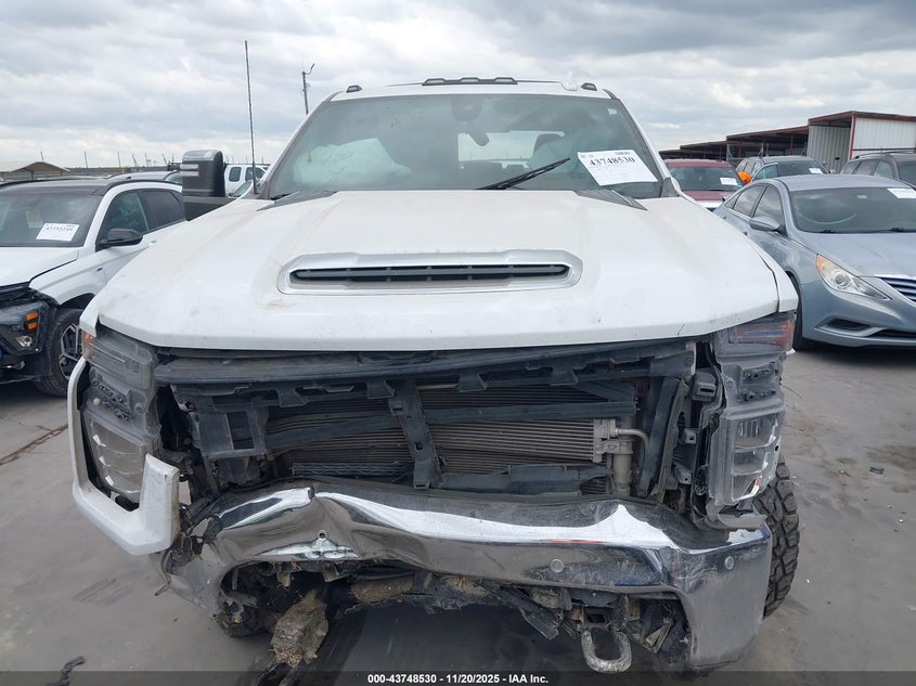 2022 Chevrolet Silverado 2500Hd 4Wd Standard Bed Ltz VIN: 1GC4YPEY1NF362151 Lot: 43748530