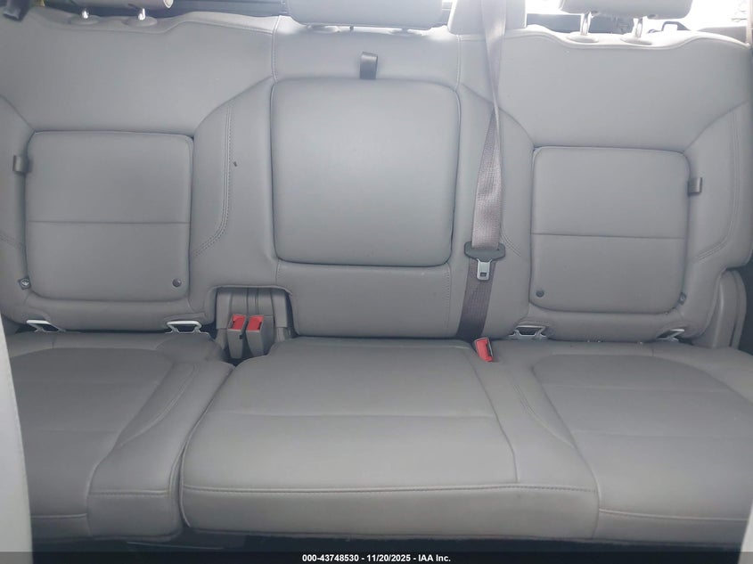 2022 Chevrolet Silverado 2500Hd 4Wd Standard Bed Ltz VIN: 1GC4YPEY1NF362151 Lot: 43748530