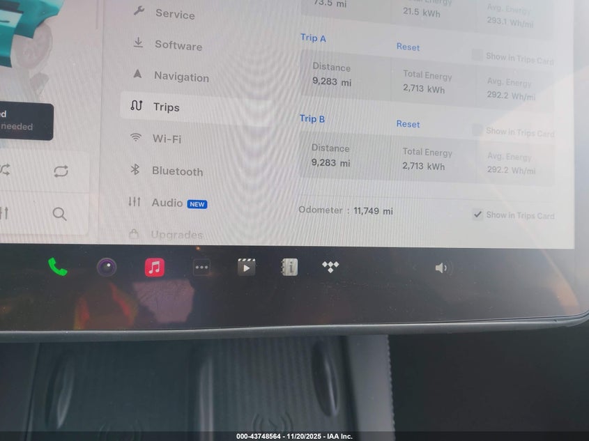 2025 Tesla Model Y Long Range Dual Motor All-Wheel Drive VIN: 7SAYGDEE6SF300238 Lot: 43748564