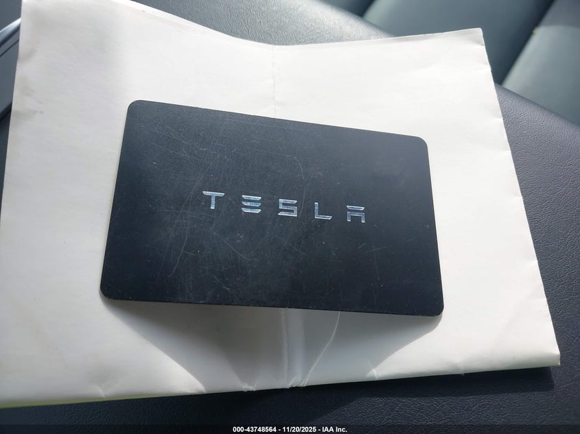 2025 Tesla Model Y Long Range Dual Motor All-Wheel Drive VIN: 7SAYGDEE6SF300238 Lot: 43748564