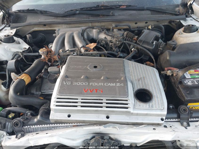 1999 Lexus Es 300 VIN: JT8BF28G9X5067258 Lot: 43748629