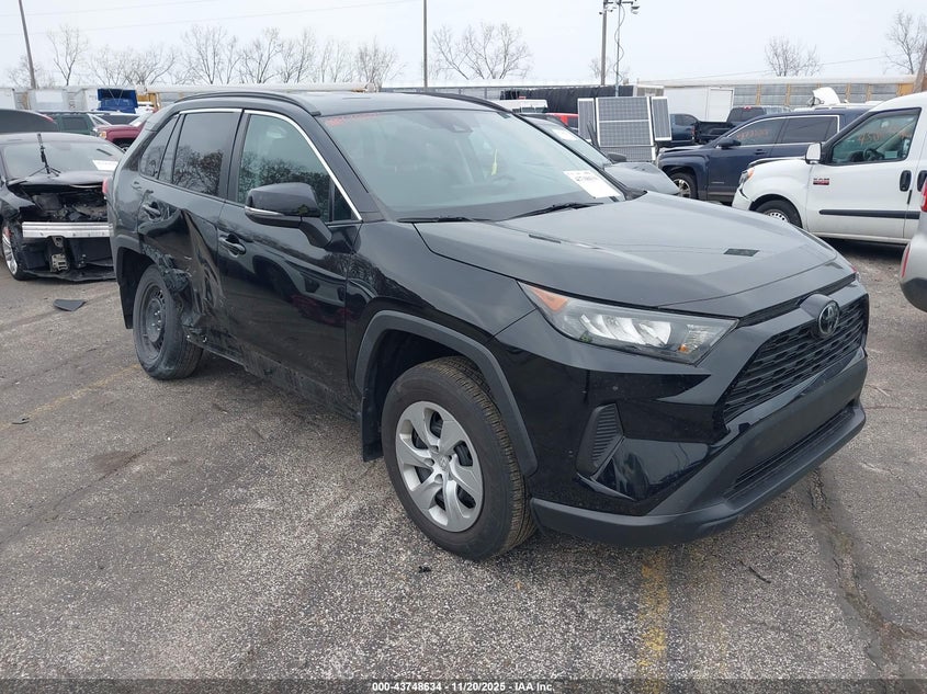 TOYOTA RAV4 LE