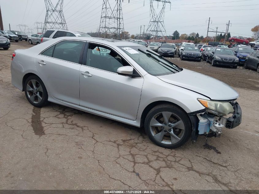 TOYOTA CAMRY SE SPORT