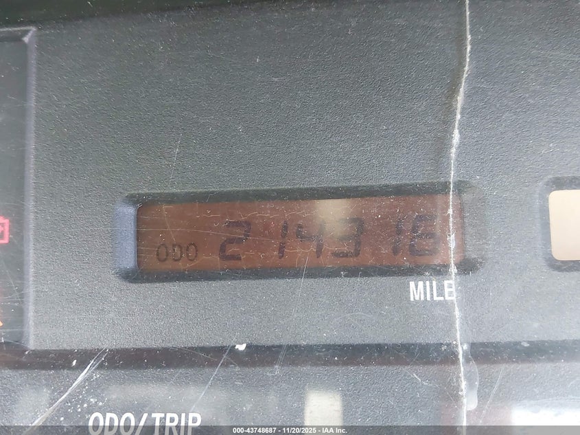 2000 Toyota Avalon Xl VIN: 4T1BF28B9YU094498 Lot: 43748687