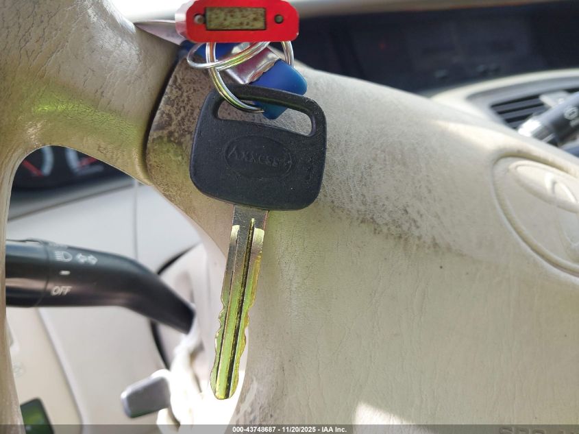 2000 Toyota Avalon Xl VIN: 4T1BF28B9YU094498 Lot: 43748687