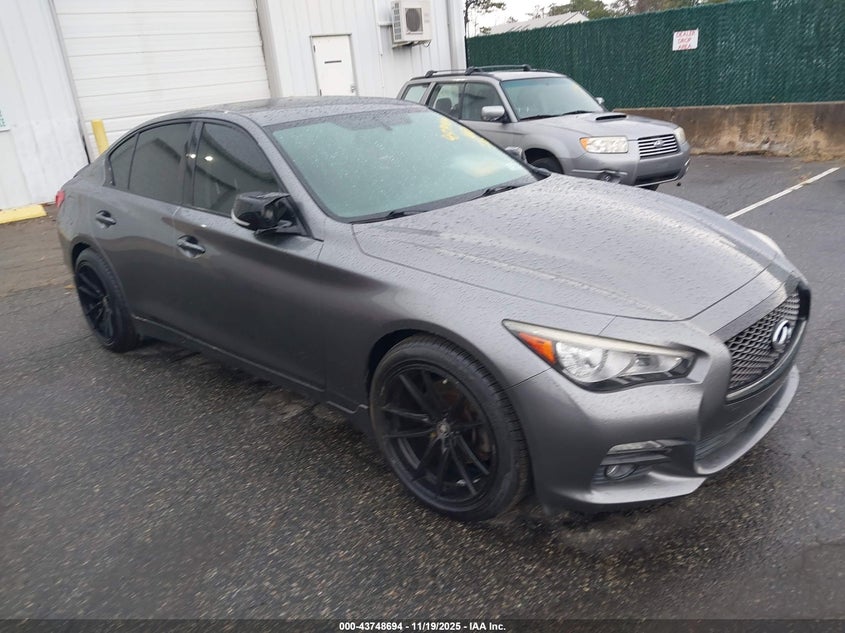 INFINITI Q50 3.0T PREMIUM