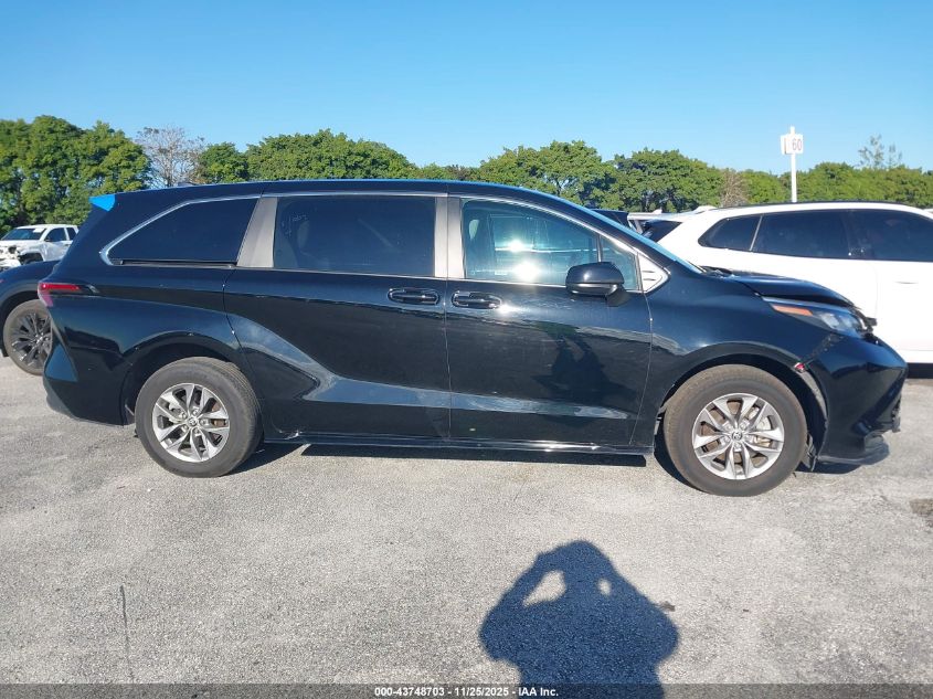 2024 Toyota Sienna - 5TDKRKEC4RS193132