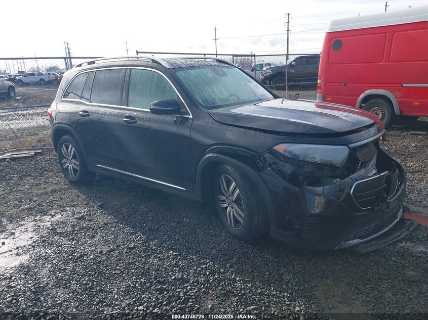 MERCEDES-BENZ EQB 4MATIC