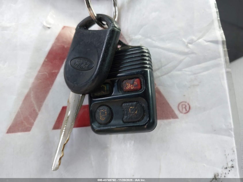 2007 Ford Mustang V6 Deluxe/V6 Premium VIN: 1ZVFT80N575288328 Lot: 43748760