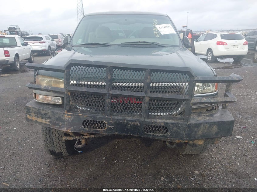 2002 GMC Sierra 1500Hd Sle VIN: 1GTGC13U22F126113 Lot: 43748800