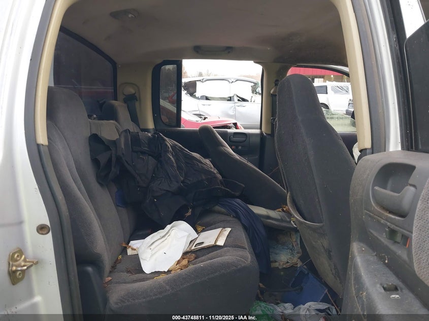 1993 Dodge Dakota VIN: 1B7FL23X3PS219992 Lot: 43748811