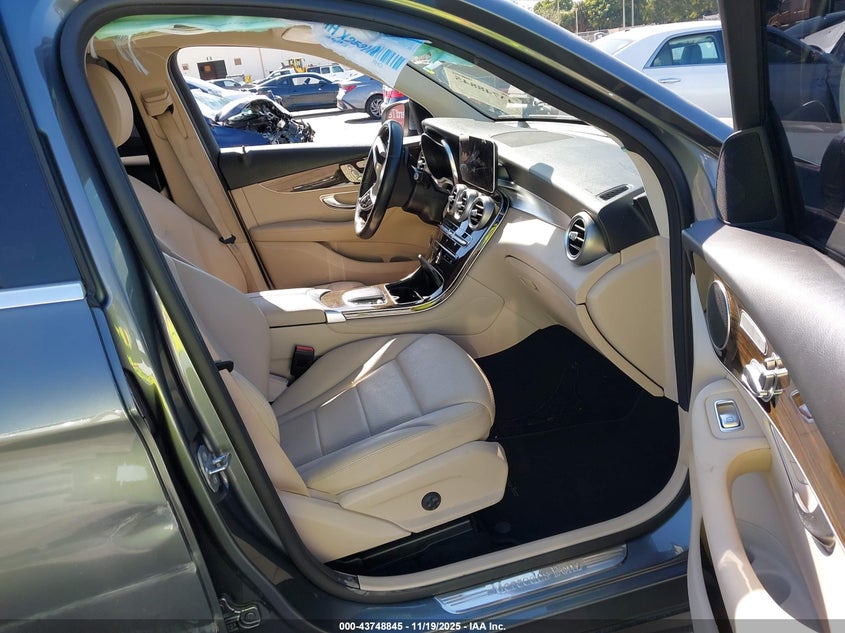 2020 Mercedes-Benz Glc 300 VIN: WDC0G8DBXLF749132 Lot: 43748845