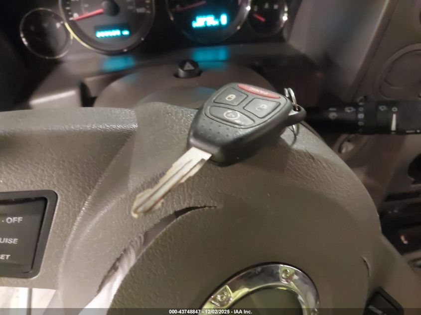 2006 Jeep Commander VIN: 1J8HG48N86C275590 Lot: 43748847