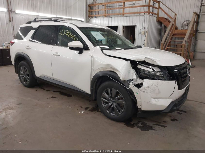 NISSAN PATHFINDER SV 4WD