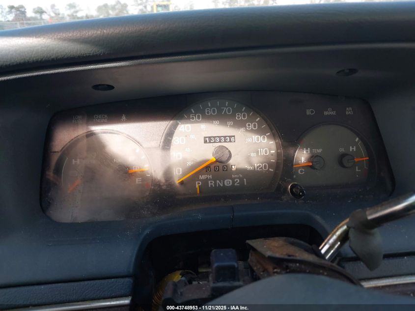 1996 Mercury Grand Marquis Gs VIN: 2MELM74W9TX642665 Lot: 43748953