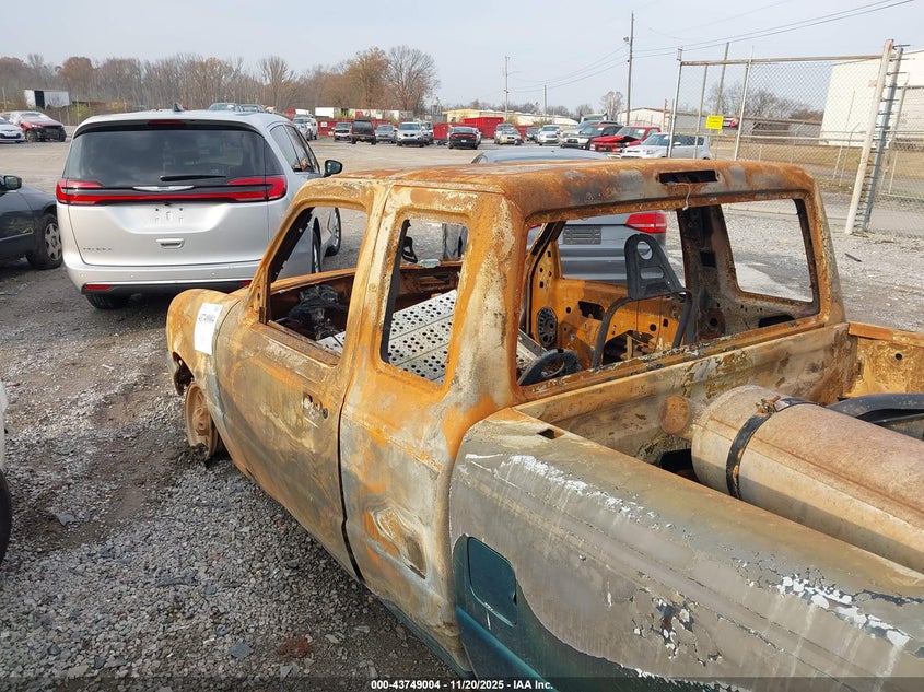 1998 Ford Ranger Xl/Xlt VIN: 1FTYR14C9WTA34075 Lot: 43749004