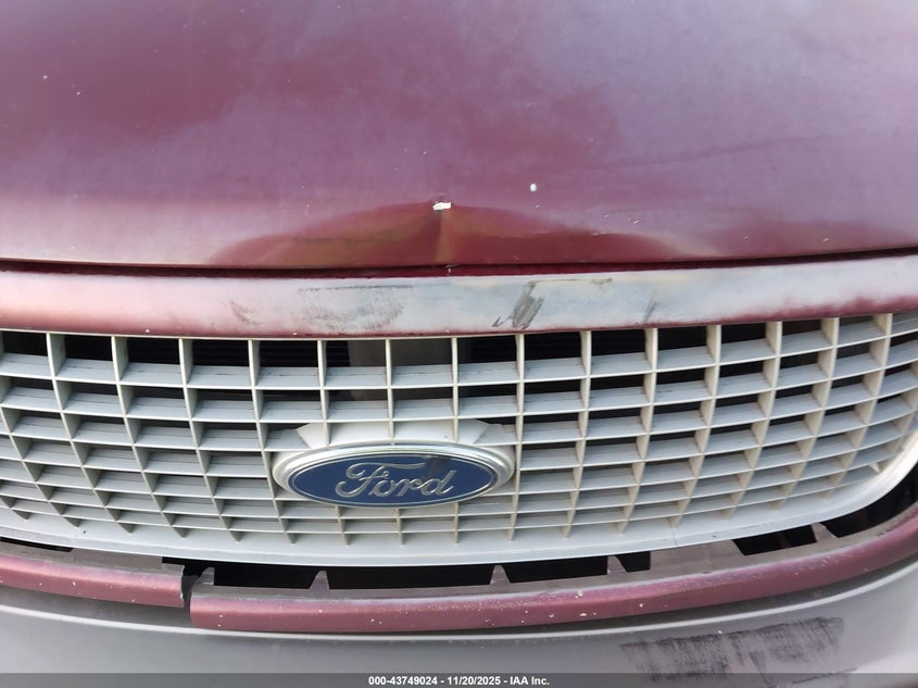 2001 Ford Expedition Eddie Bauer VIN: 1FMPU18L71LA30437 Lot: 43749024