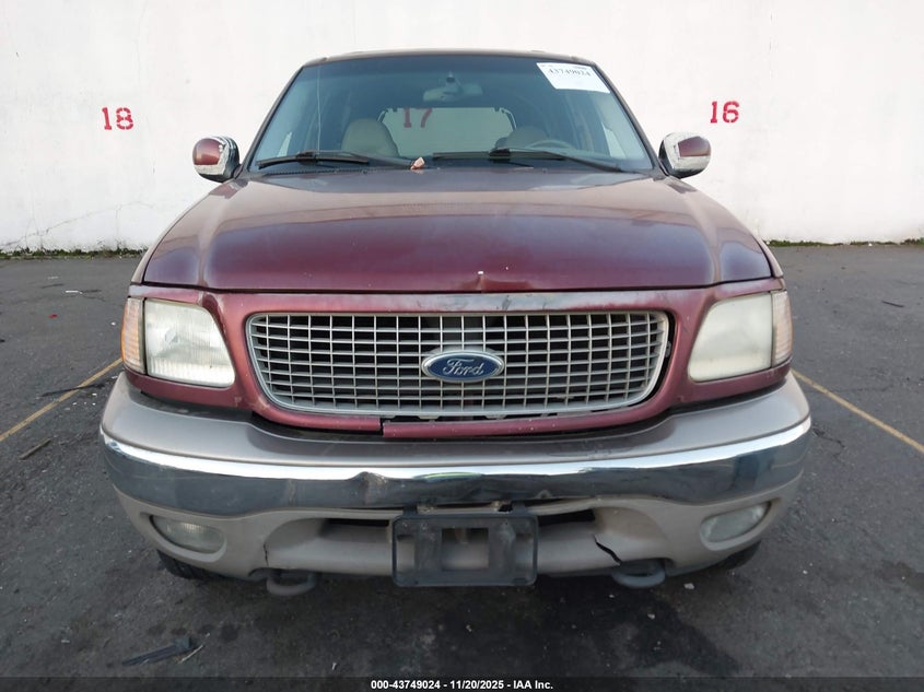 2001 Ford Expedition Eddie Bauer VIN: 1FMPU18L71LA30437 Lot: 43749024