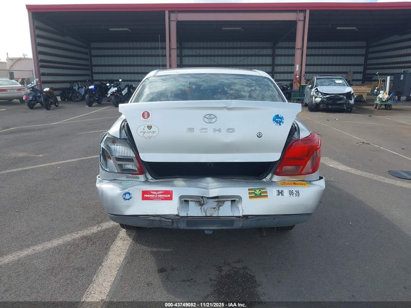 2002 Toyota Echo VIN: JTDAT123520257411 Lot: 43749082