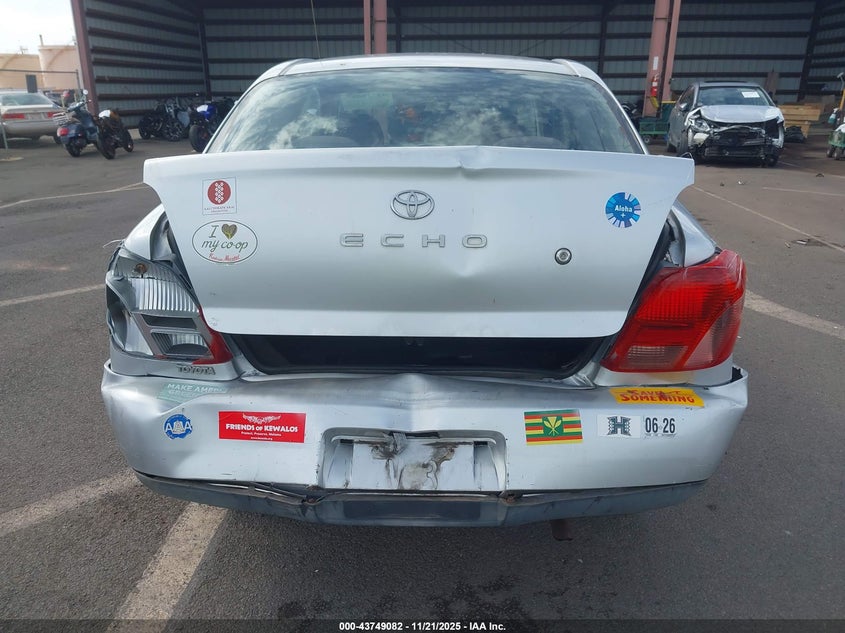 2002 Toyota Echo VIN: JTDAT123520257411 Lot: 43749082