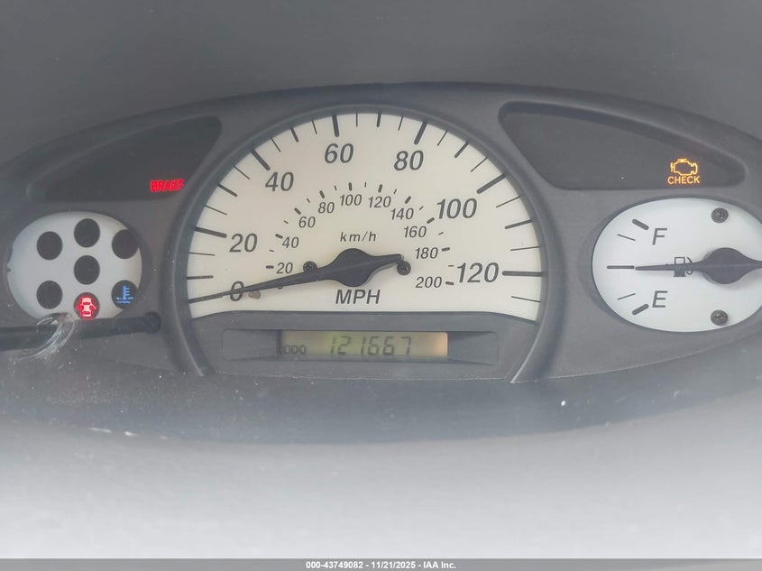 2002 Toyota Echo VIN: JTDAT123520257411 Lot: 43749082