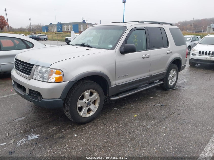 1FMZU63K52UD19560 2002 FORD EXPLORER photo no. 2