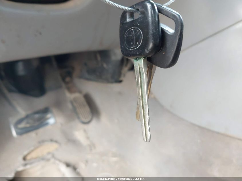 2003 Toyota Corolla Ce VIN: JTDBR32E330050856 Lot: 43749100