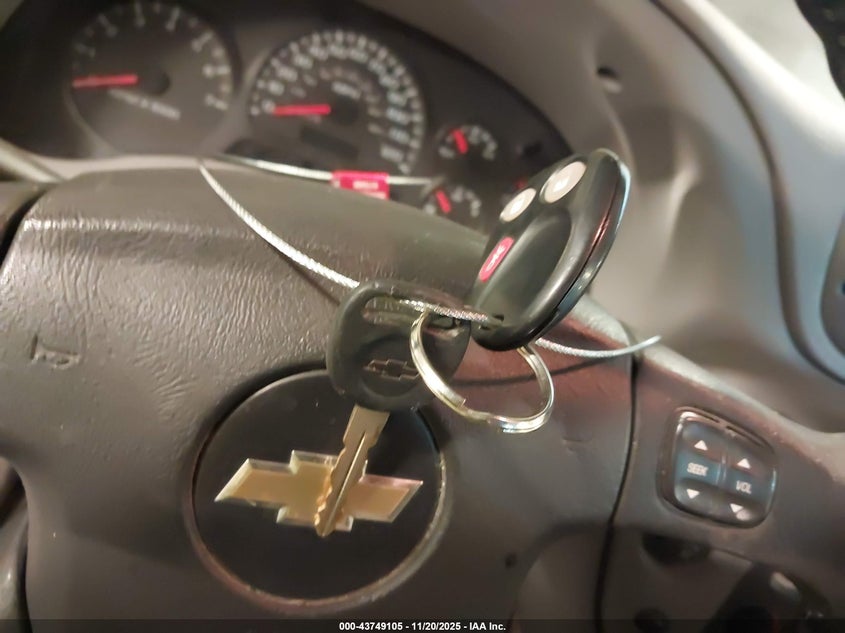 2005 Chevrolet Trailblazer Lt VIN: 1GNDT13S052309658 Lot: 43749105