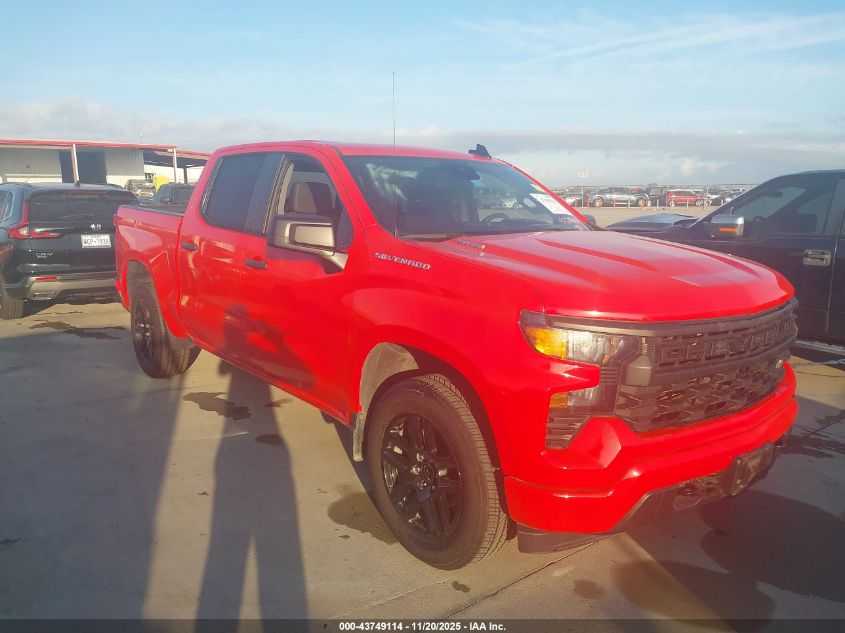 CHEVROLET SILVERADO 1500 2WD SHORT BED CUSTOM