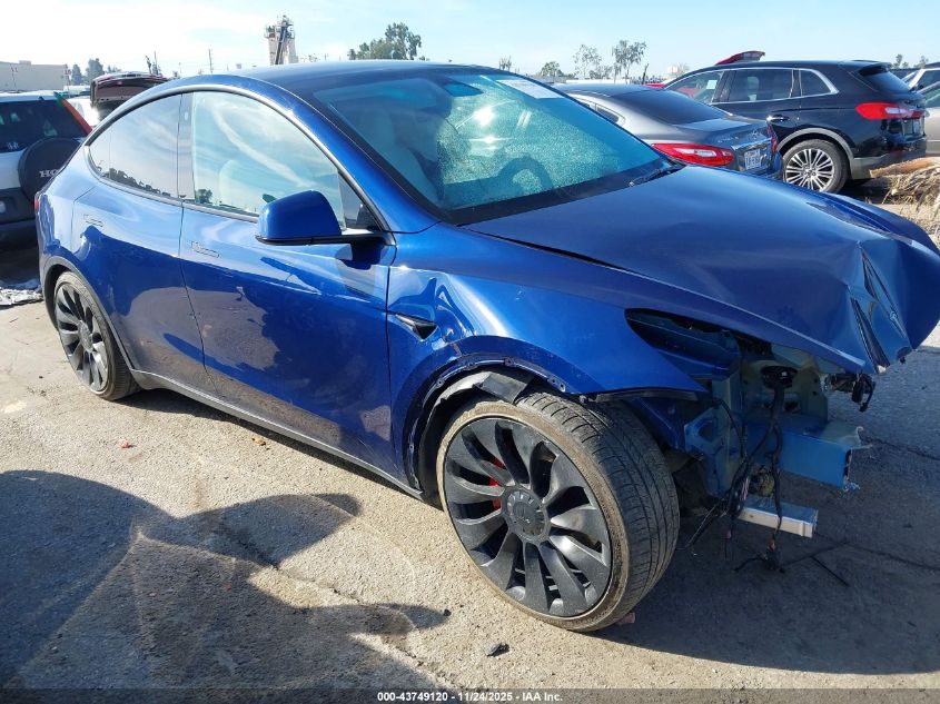 TESLA MODEL Y PERFORMANCE DUAL MOTOR ALL-WHEEL DRIVE