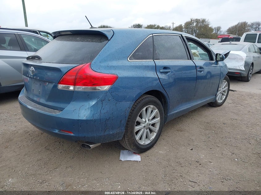 2009 TOYOTA VENZA auction photo 4