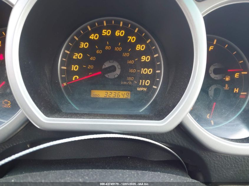 2004 Toyota 4Runner Limited VIN: JTEBT17RQ40037318 Lot: 43749179