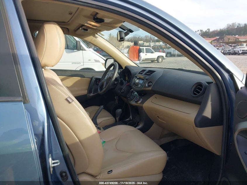 2T3BF4DV1BW128900 2011 TOYOTA RAV 4 photo no. 5