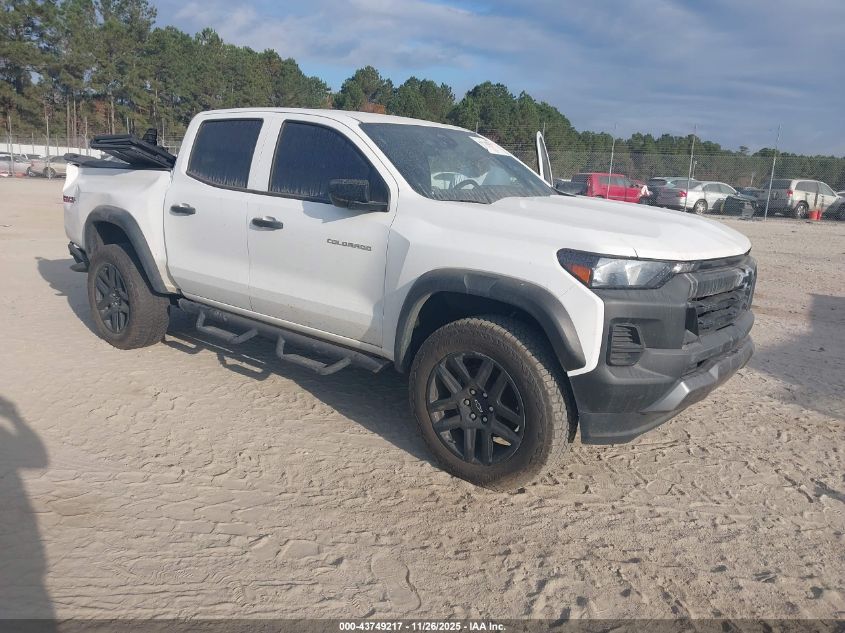 CHEVROLET COLORADO 4WD TRAIL BOSS