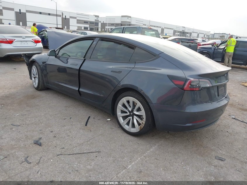 5YJ3E1EB0NF186565 2022 TESLA MODEL 3 photo no. 3