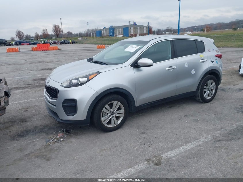 KNDPM3ACXJ7488699 2018 KIA SPORTAGE photo no. 2