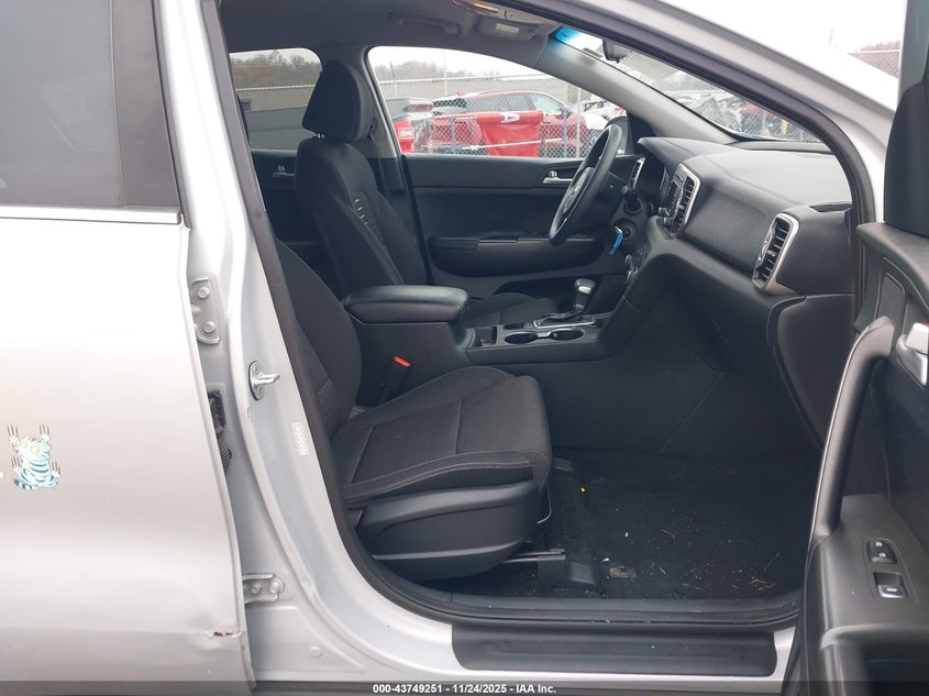 KNDPM3ACXJ7488699 2018 KIA SPORTAGE photo no. 5