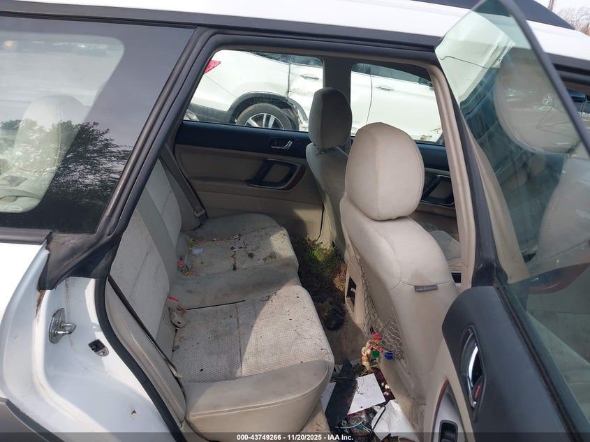 2005 Subaru Outback 2.5I VIN: 4S4BP61C157370108 Lot: 43749266