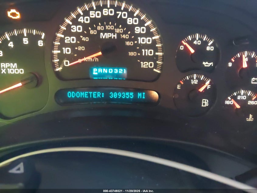 2005 Chevrolet Suburban 1500 Z71 VIN: 3GNFK16ZX5G142205 Lot: 43749321