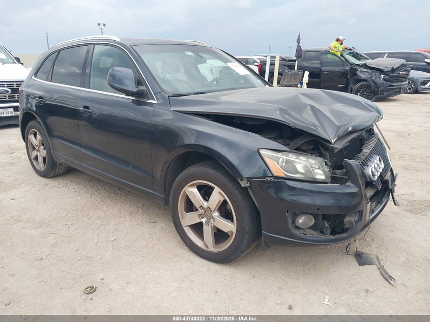 AUDI Q5 2.0T PREMIUM