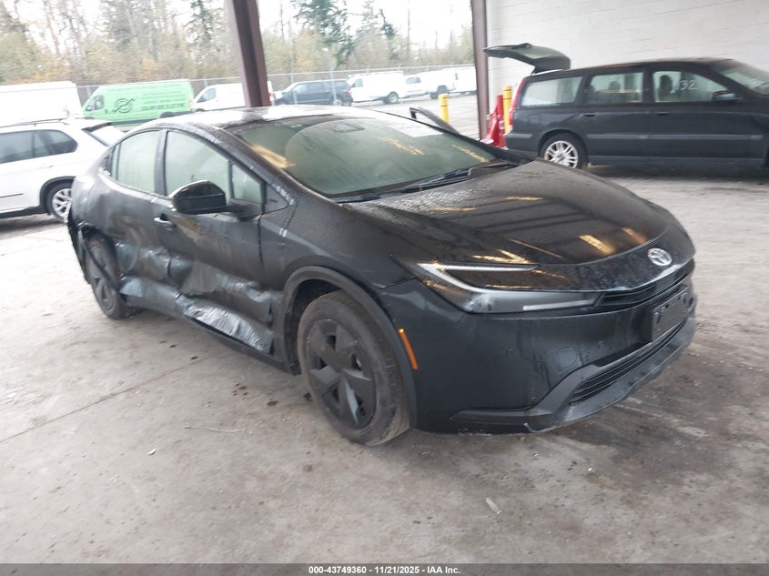 TOYOTA PRIUS LE AWD-E