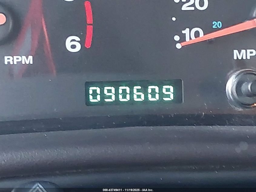 2001 Jeep Wrangler Sport VIN: 1J4FA49S51P333140 Lot: 43749411