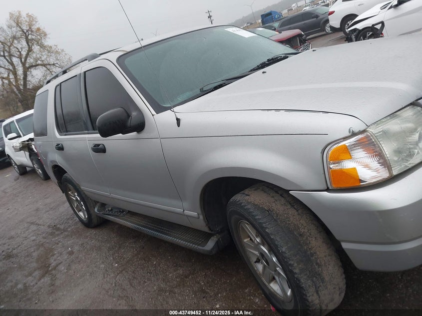2004 Ford Explorer Nbx/Xlt VIN: 1FMZU73KX4ZA82267 Lot: 43749452