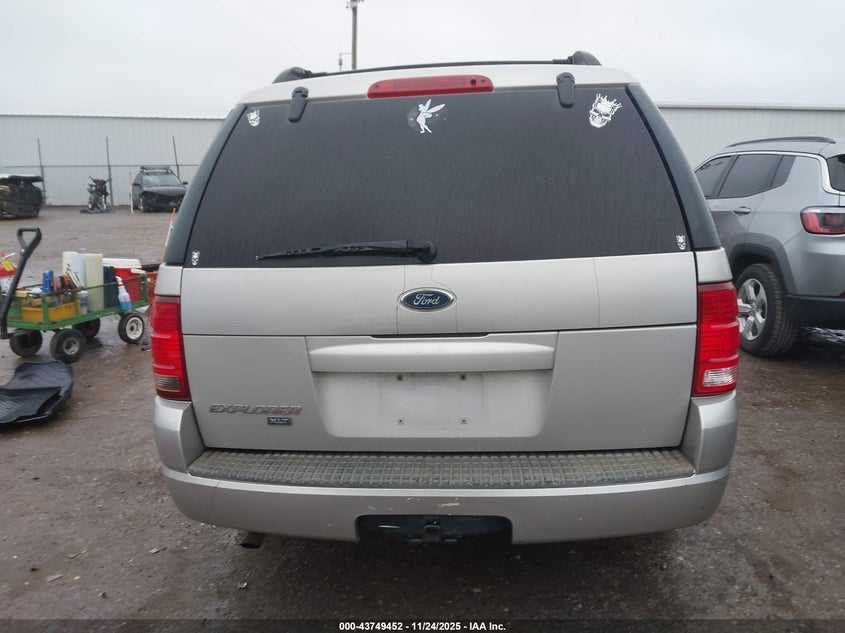 2004 Ford Explorer Nbx/Xlt VIN: 1FMZU73KX4ZA82267 Lot: 43749452