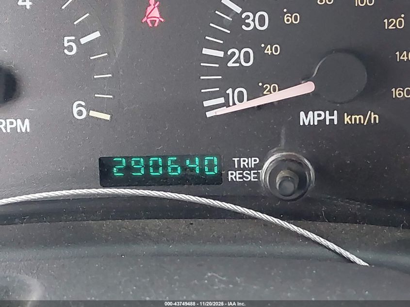 2000 Jeep Cherokee Sport VIN: 1J4FT48S5YL268738 Lot: 43749488