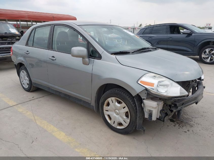 NISSAN VERSA 1.8S