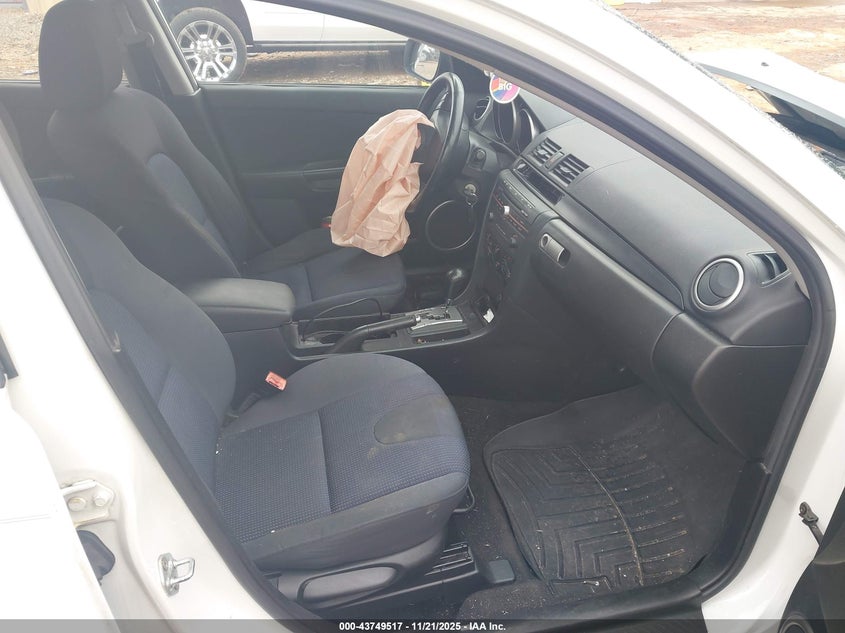 JM1BK143441173937 2004 MAZDA 3 photo no. 5